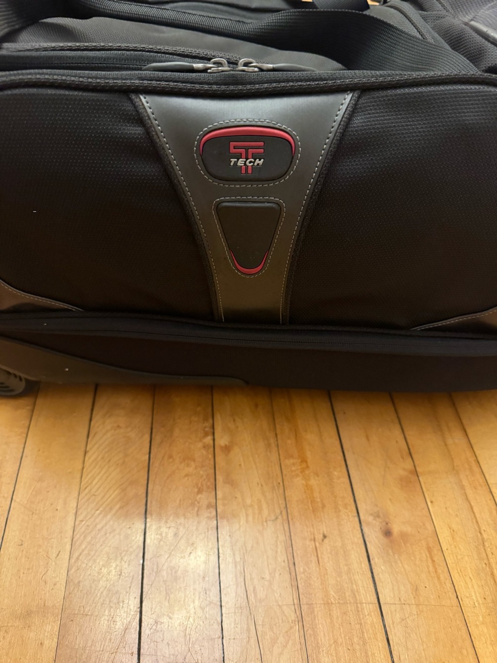 Tumi T-Tech 22” Rolling Suitcase